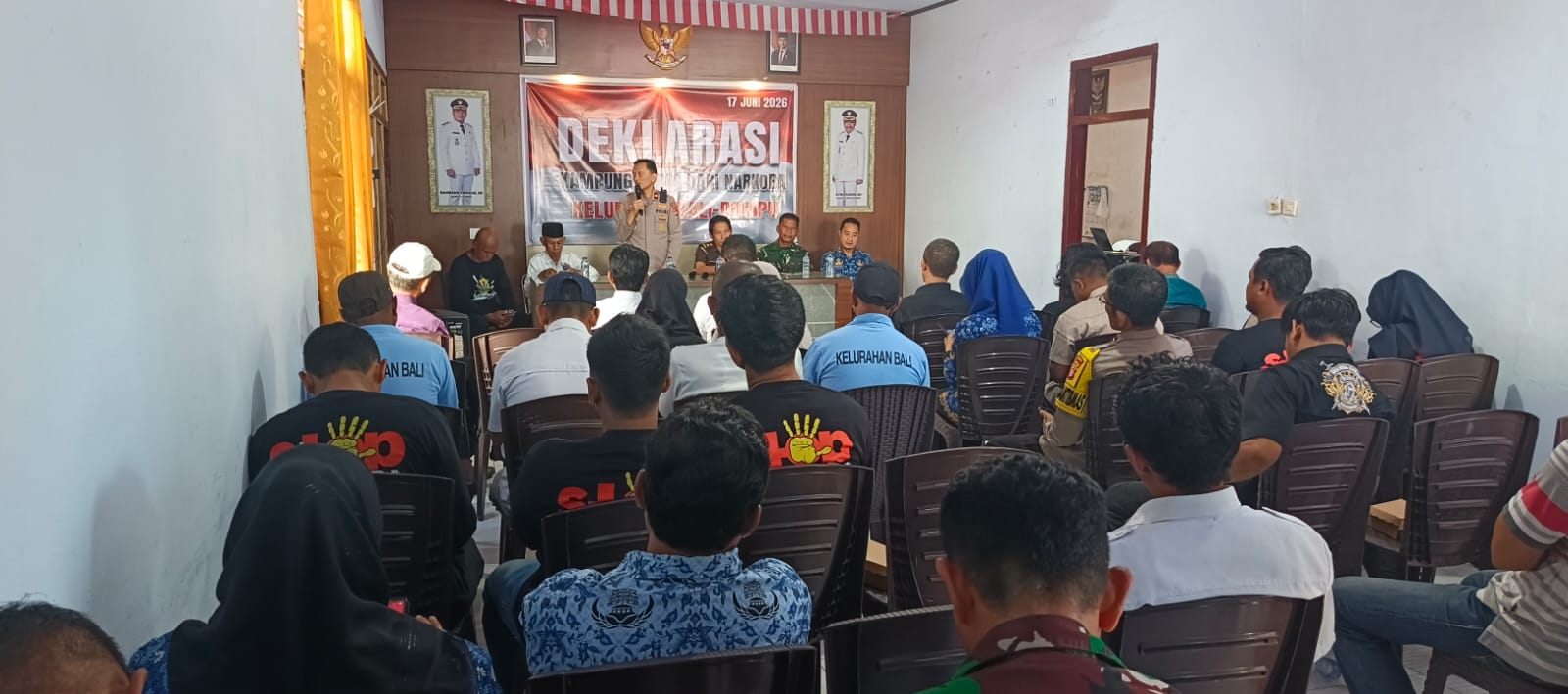 DALAM RANGKA MENYAMBUT HUT BHAYANGKARA SAT RESNARKOBA POLRES DOMPU DEKLARASIKAN KAMPUNG BEBAS NARKOBA.